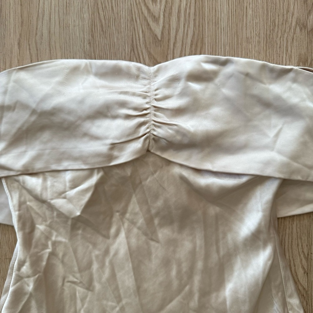 Princess Polly satin off the shoulder mini dress nwot - Picture 6 of 8